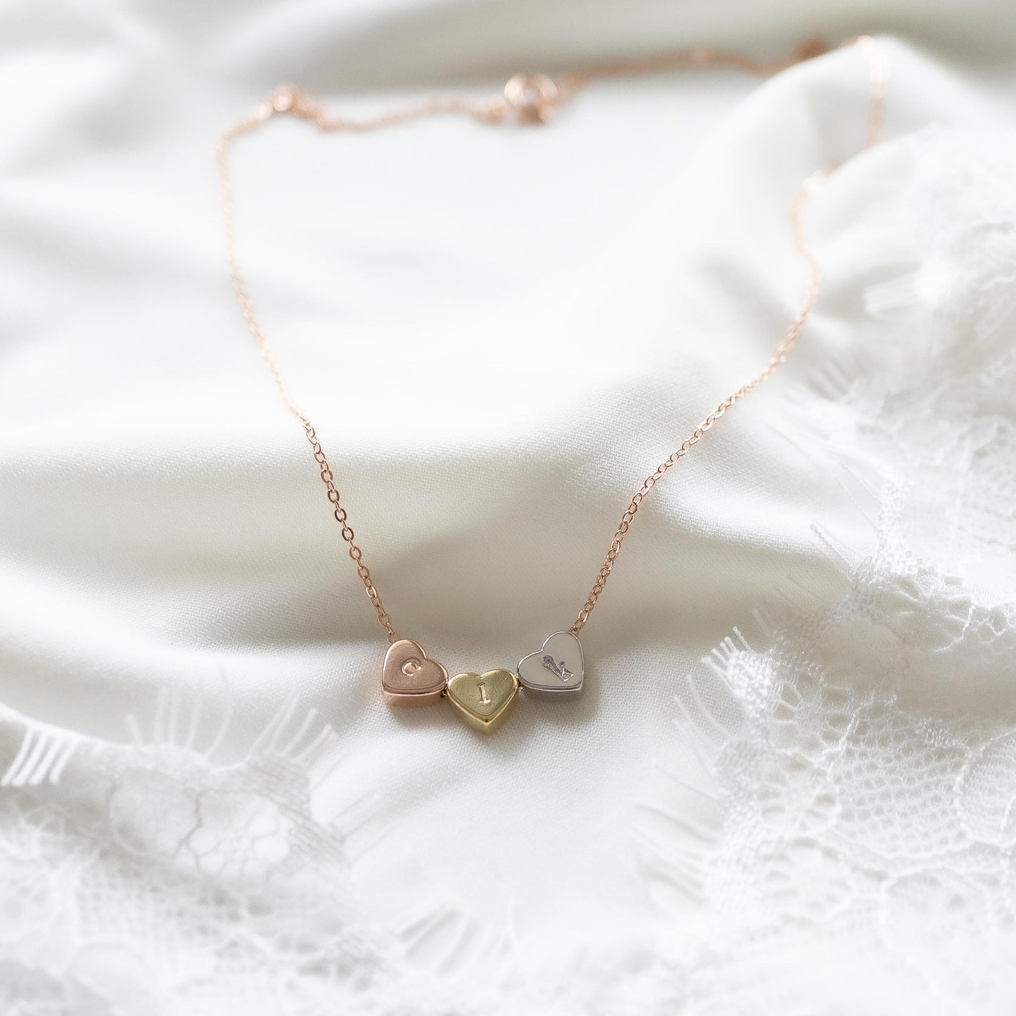 Aria 3 Heart Necklace Tricolour