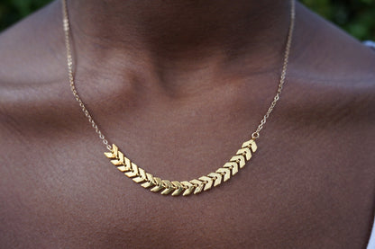 Vada Arrow Necklace