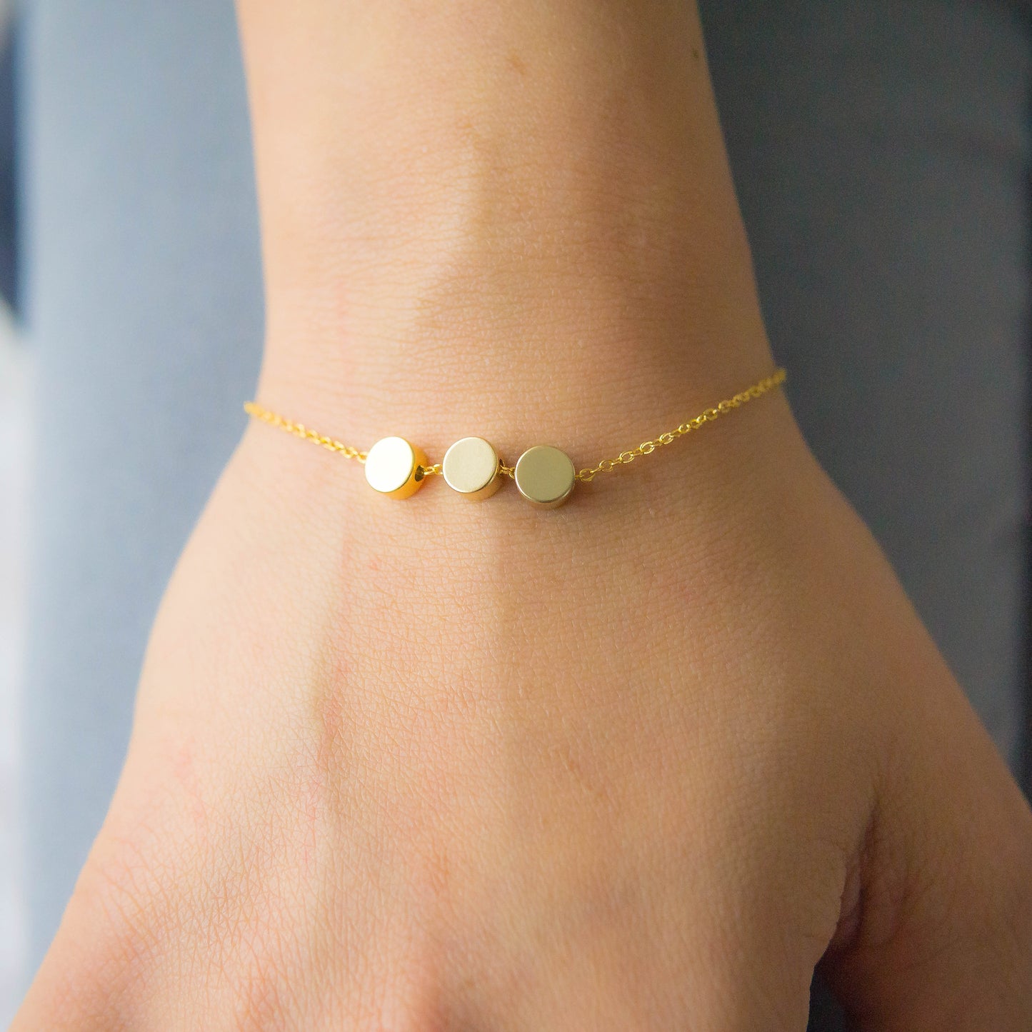 Evie 3 Dot Bracelet Gold