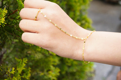 Lola Harness Hand Chain Gold