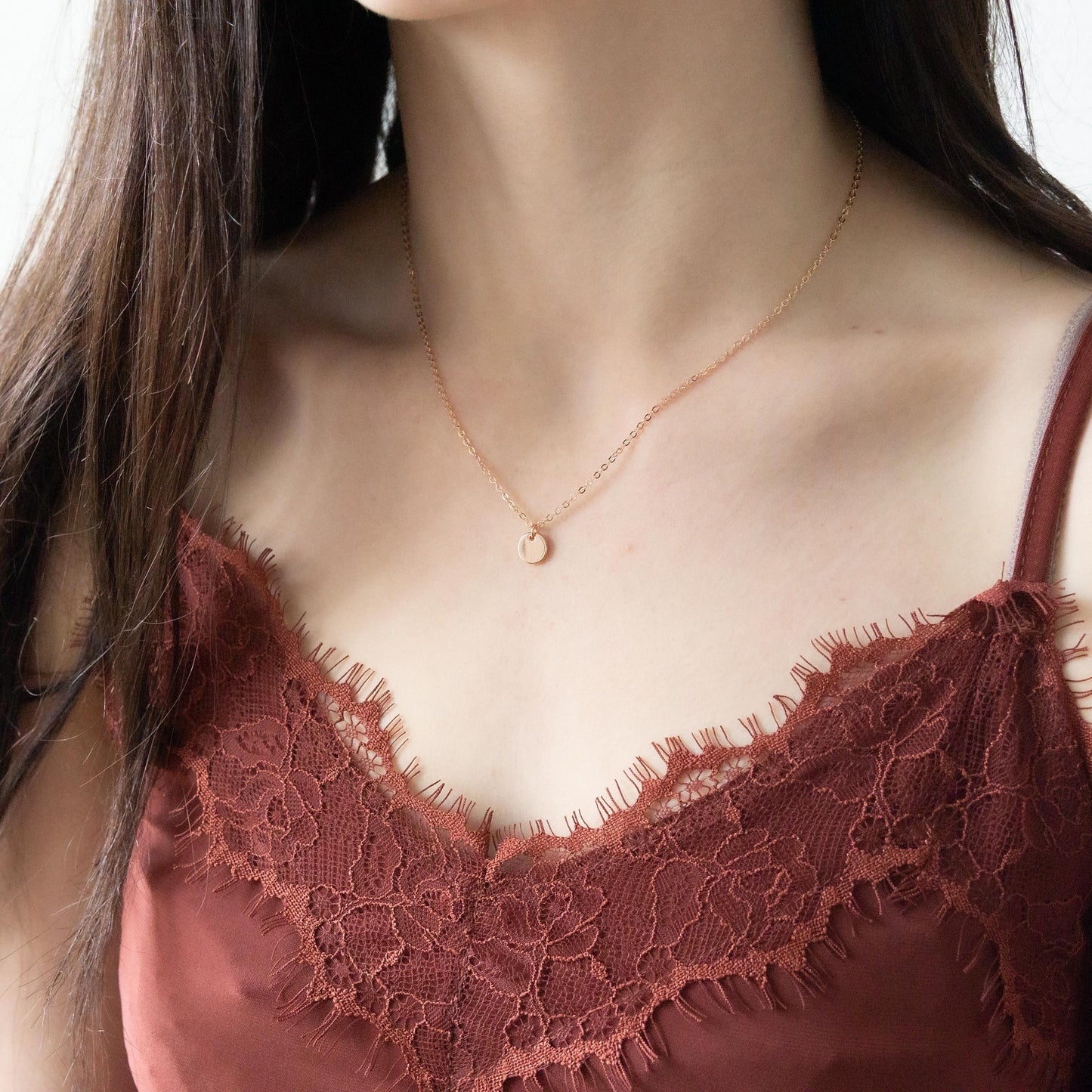 Olive 1 Disc Necklace Rose Gold
