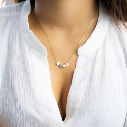 Teigan 4 Dot Necklace Tricolour