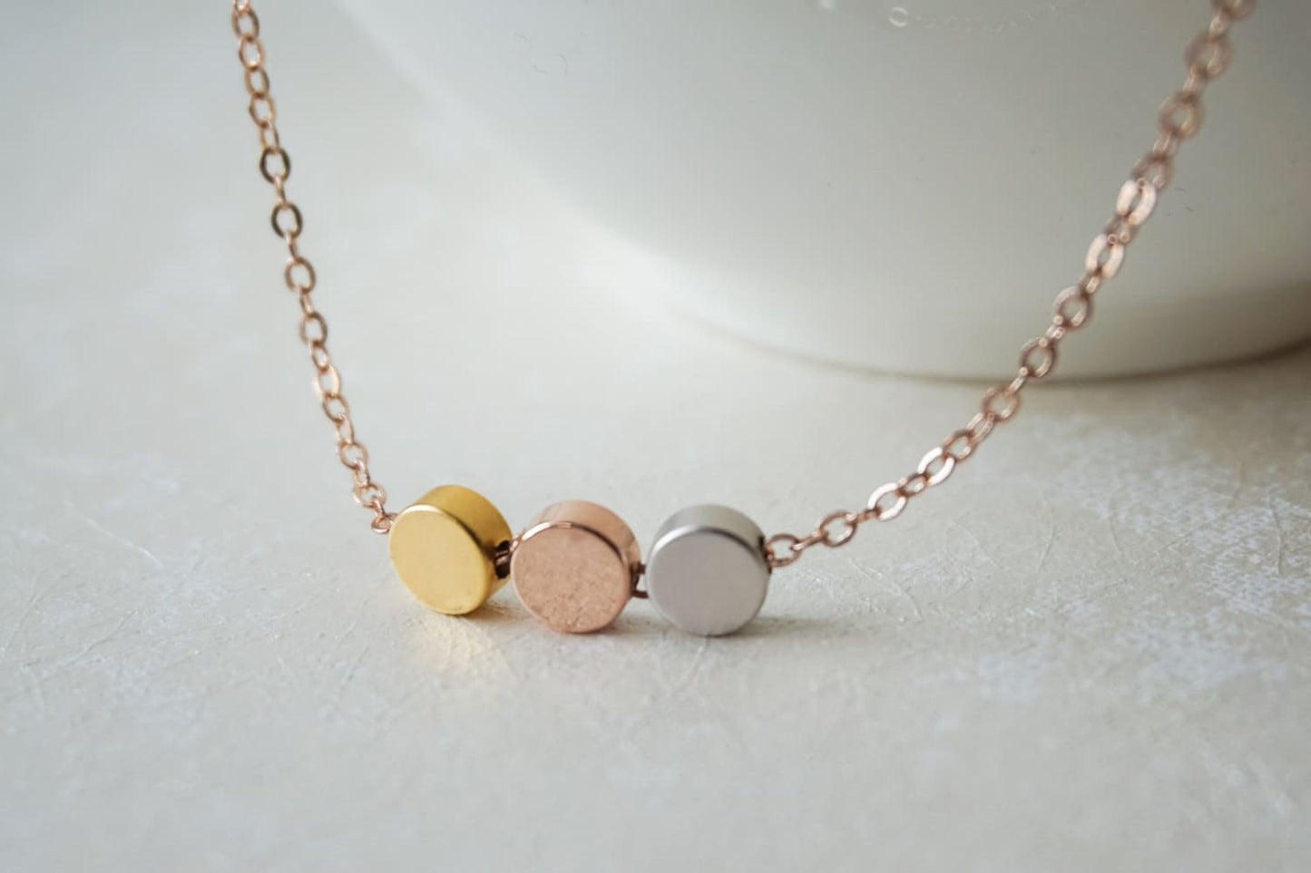 Ophelia 3 Dot Necklace Tricolour