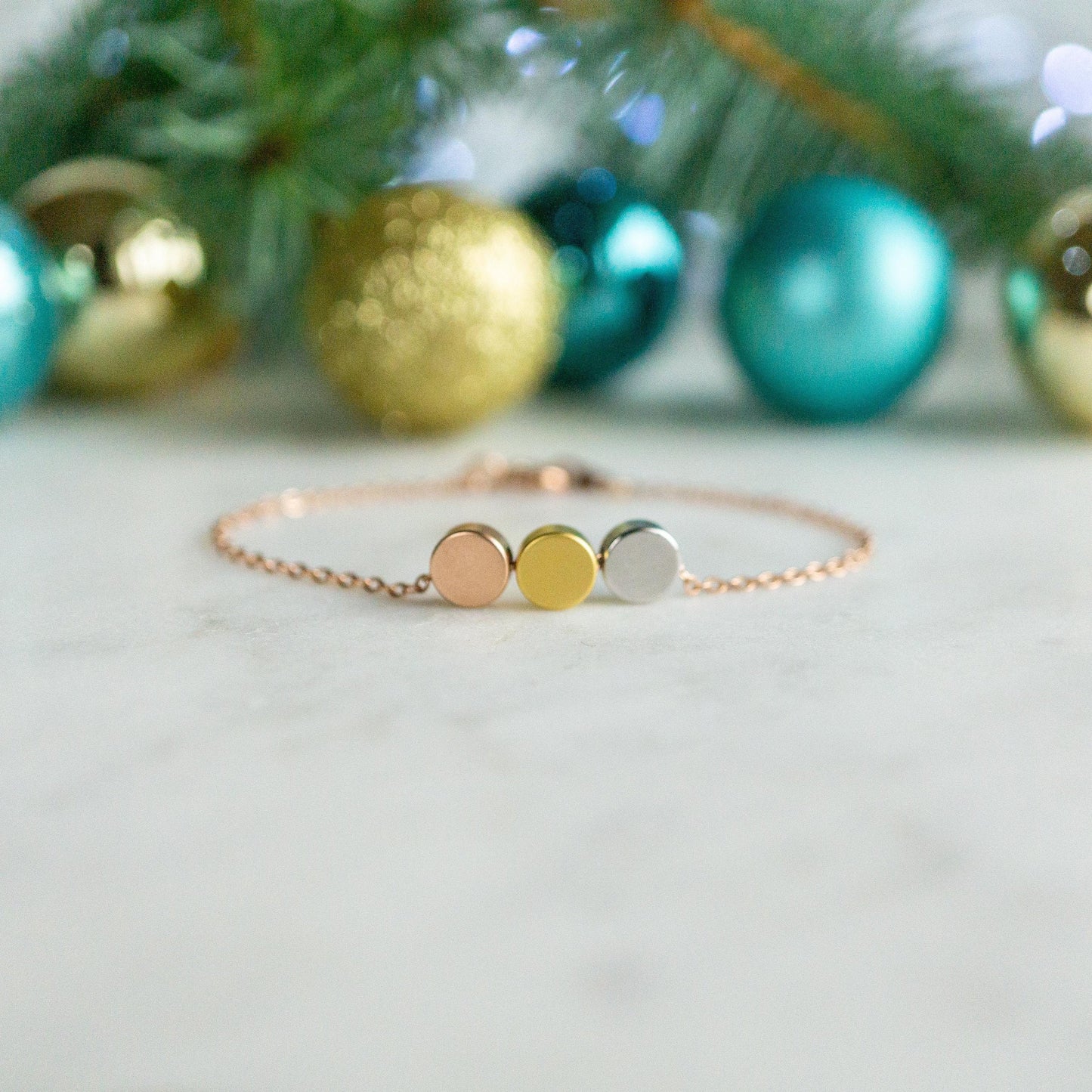 Evie 3 Dot Bracelet Tricolour